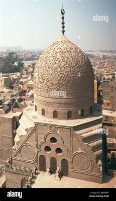 Il Mausoleo di Qaitbay: Un Tesoro Storico che Affronta le Onde del Mediterraneo!