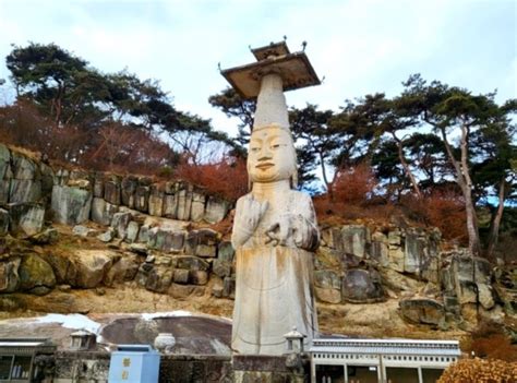  Il Tempio di Tianning, un gioiello architettonico immerso nella natura!